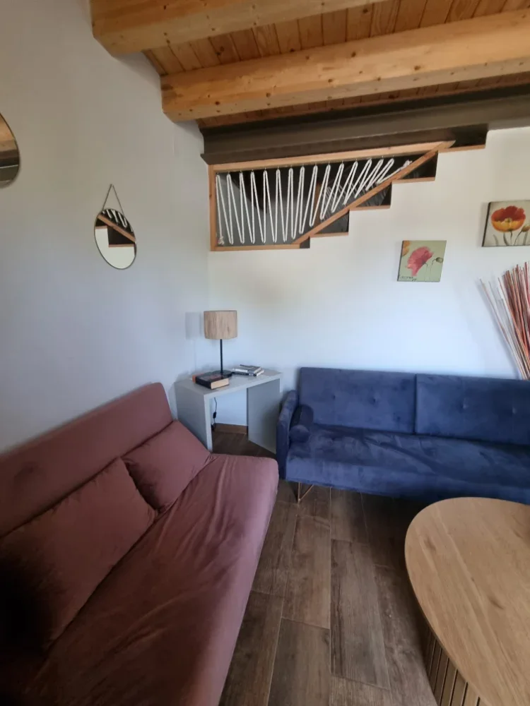 El segundo salón, con sofás